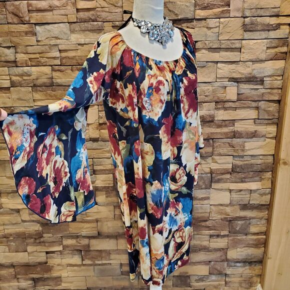 PAISLEY GRACE TUNIC 3/4 SLEEVE POLY/SPANDEX SIZE XL - Picture 4 of 7